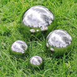 4 Mirror Spheres 5.5, 9, 15, 20cm Stainless Steel Garden Globe Ornaments