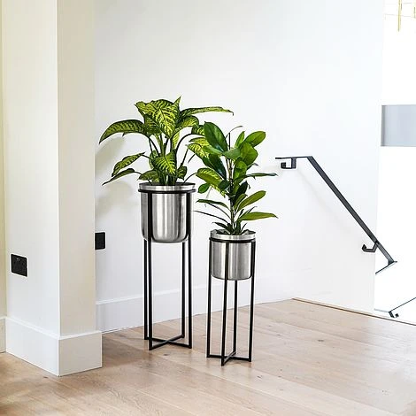 Calla Planter Stand Black/Pewter H58CM D22CM 2 Calla Planter Stand Black/Pewter H58CM D22CM - Image 2