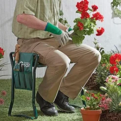 Garden Kneeler And Seat -Garden Central Sales Store G0999 D79B88A4 C8CA 1A47 58D4A157ECD5F818