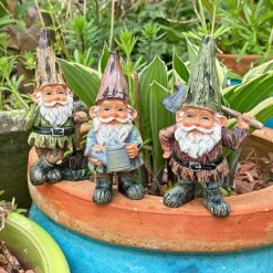 Set Of 3 Traditional Garden Gnome Ornaments -Garden Central Sales Store GB018S 2