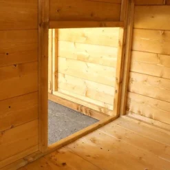 Waltons 12' X 4' Dog Run And Kennel -Garden Central Sales Store SI 010 001 0004 300dpi 7